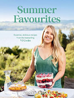 Summer Favourites by Vanya Insull [EPUB: 1761187538]